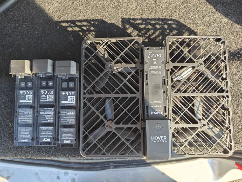 Dronă autonomă Hover Camera