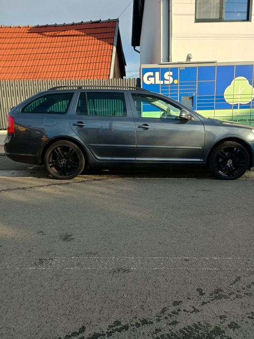 Vând Skoda Octavia 4*4 motor 1,8