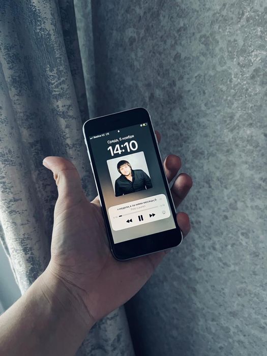 IPhone SE 2020 без гарантии