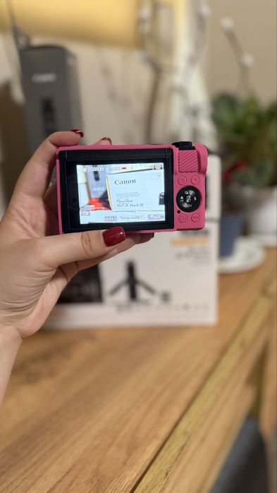 Canon PowerShot G7 X Mark III Premium Vlogger Kit