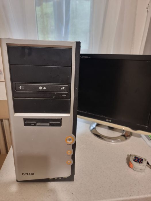 Pc retro Windows XP  functional.
