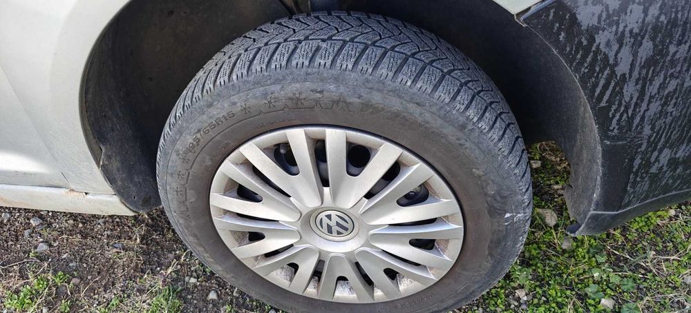 Железни джанти с Тасове и Гуми VW Caddy 15и16ц5x112