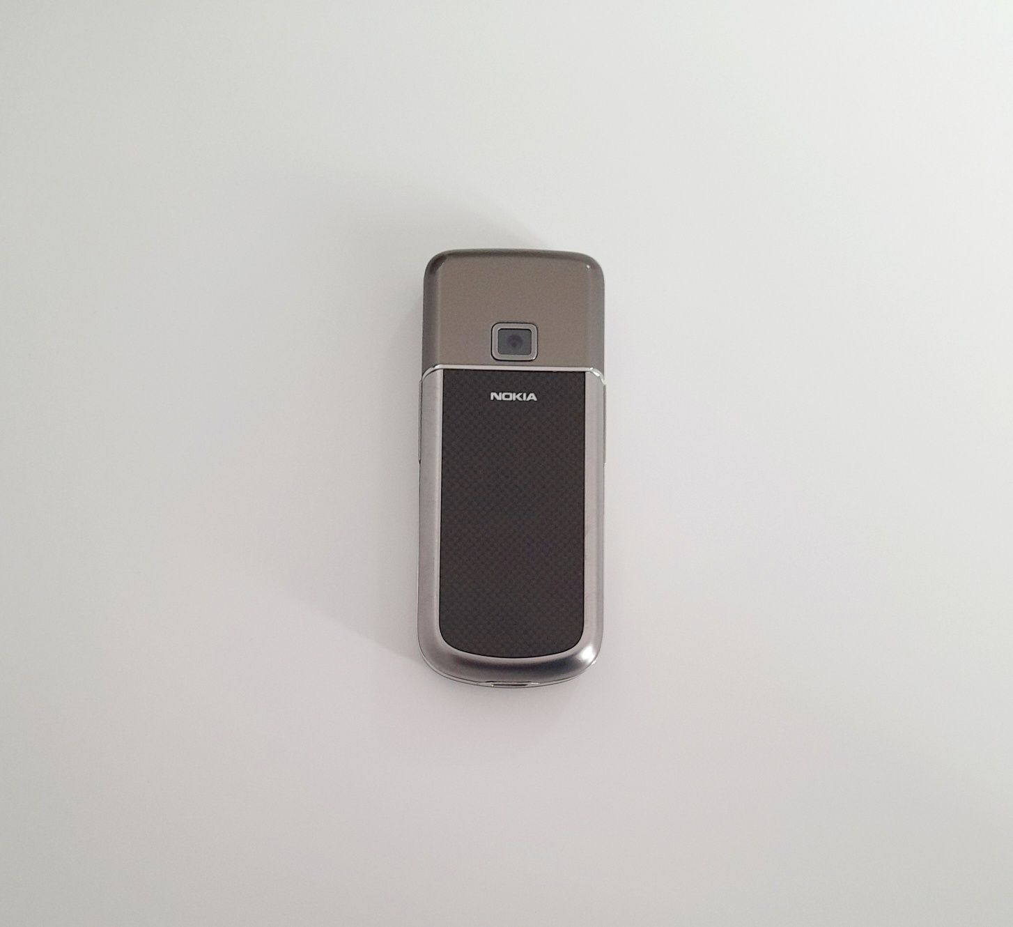 Nokia 8800 Carbon Arte. Nou. 0 minute. Made in Korea 4Gb. Liber retea.