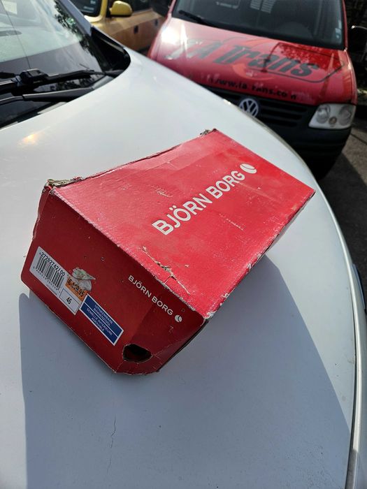 Björn Borg Стилни бели кожени спорти обувки.46номер