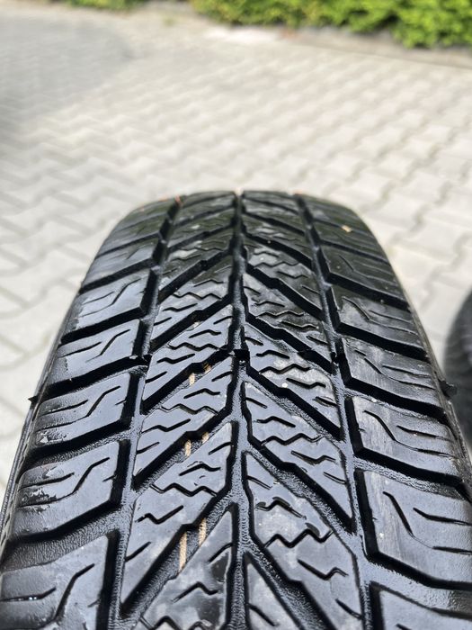 Vând anvelope+jante de tablă dimensiune 155/80/R13