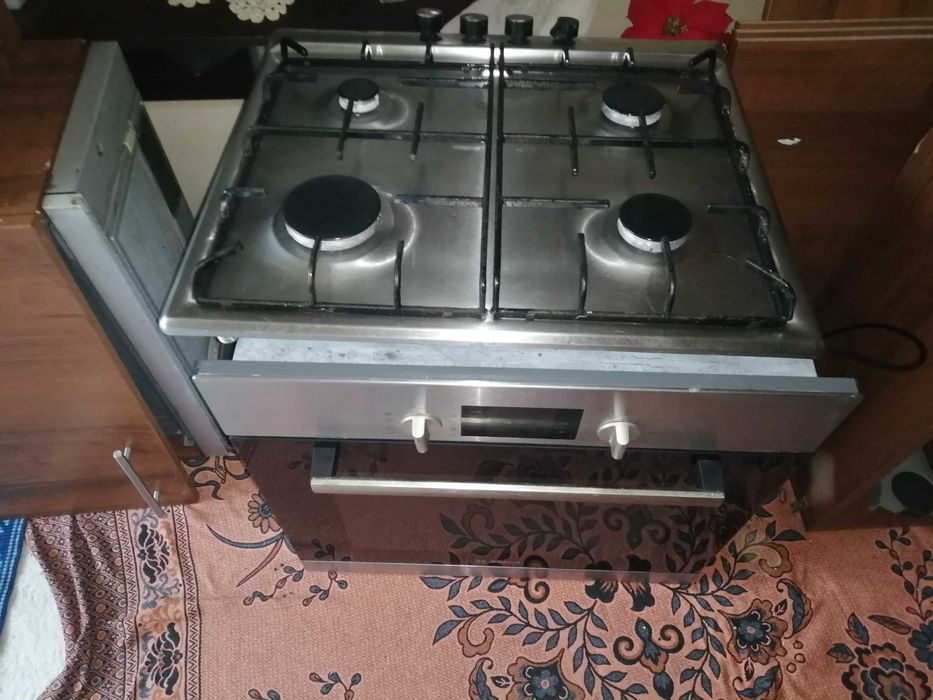 Mobila bucatarie ca noua ieftina si foarte buna