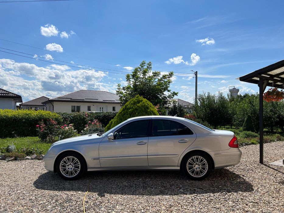 Mercedes-Benz E220 CDI