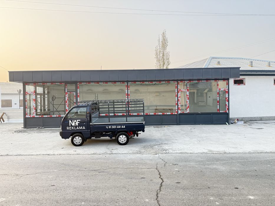 Reklama Led ekran Begushiy stroka layt box bukva neon