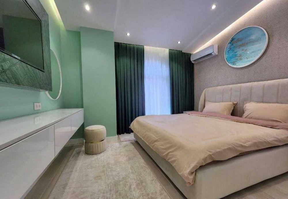 Срочно !!!Сдается в Яккасарайском р-не на Ул Шото-Руставели 2/4/9 901*