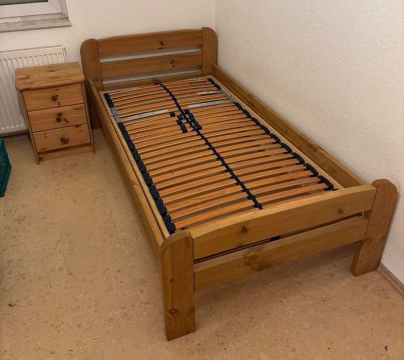 Pat dormitor lemn masiv