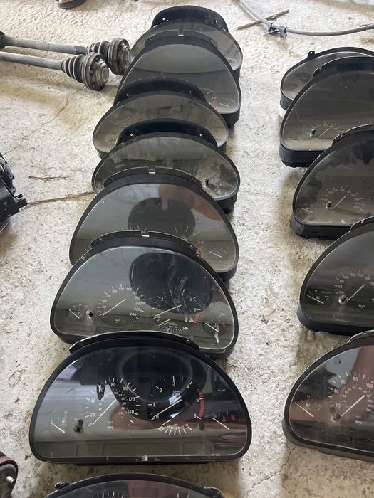 Ceasuri bord bmw e36 e46 e39 e53 e38 benzina disel