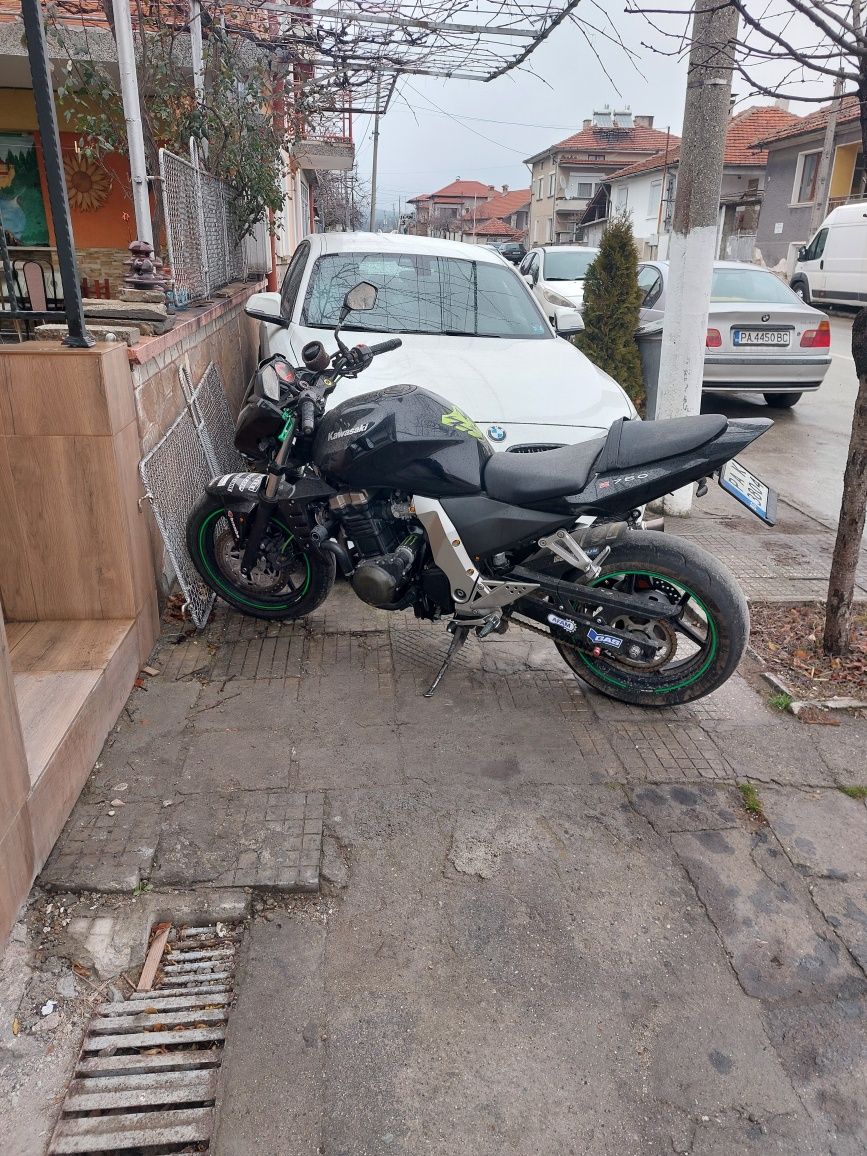 Kawasaki z750i Топ