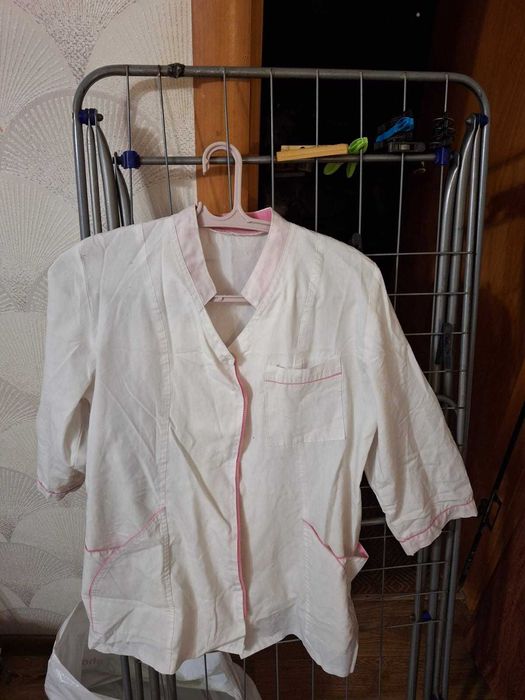 Медицинские халаты и форма