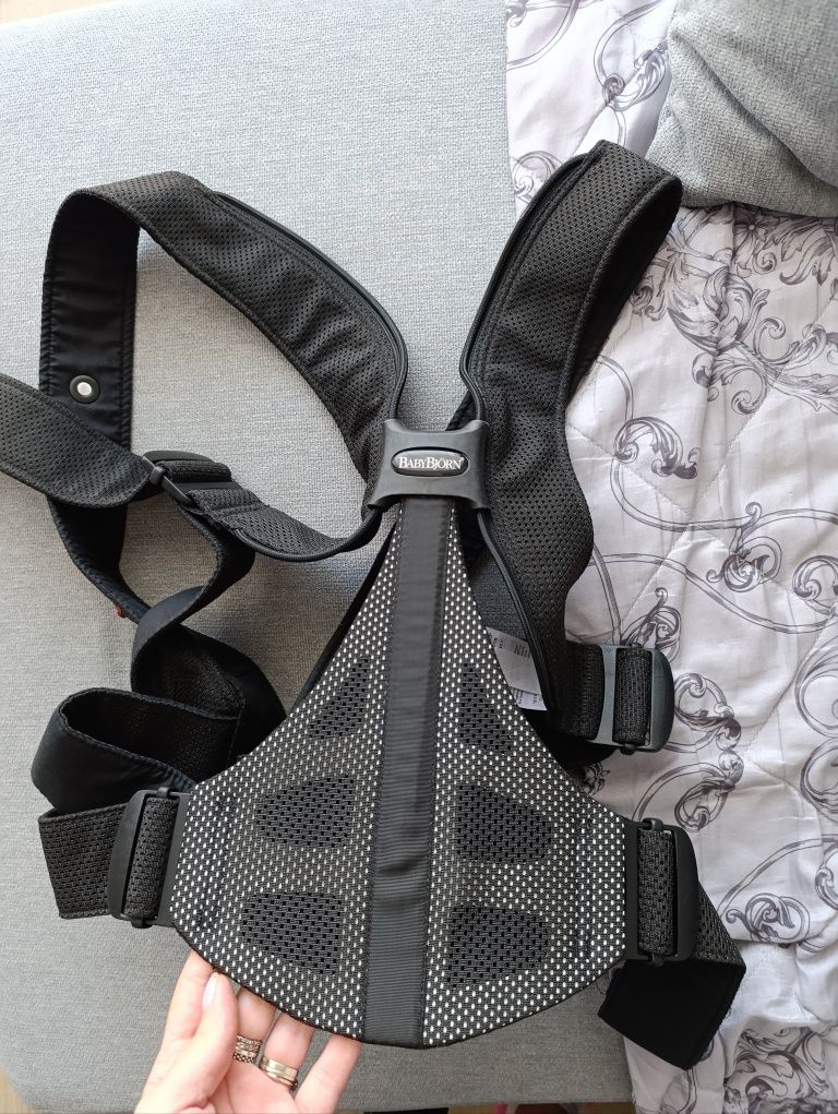 Marsupiu Babybjorn pt babywearing