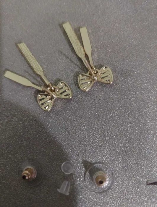 Cercei cu pietricele placati cu aur 24K