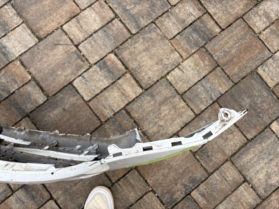 Carenaj bara usa stanga fata original golf 7.5 cititi anuntul