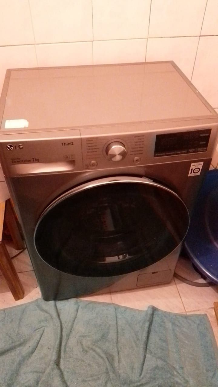 Продам LG стиральная машинку