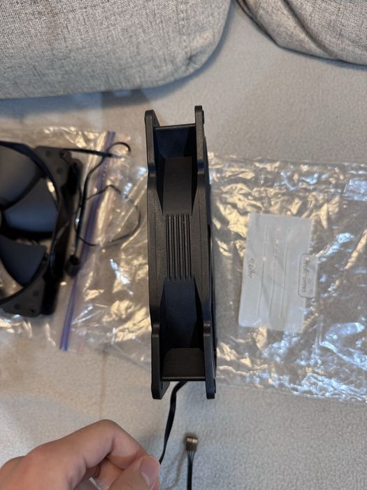 2 bucati ventilator Fractal Design 180mm Dynamic x2