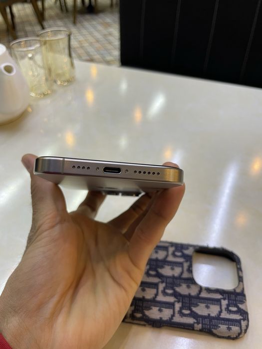 Iphone 15 pro max 256  holati 100/100
