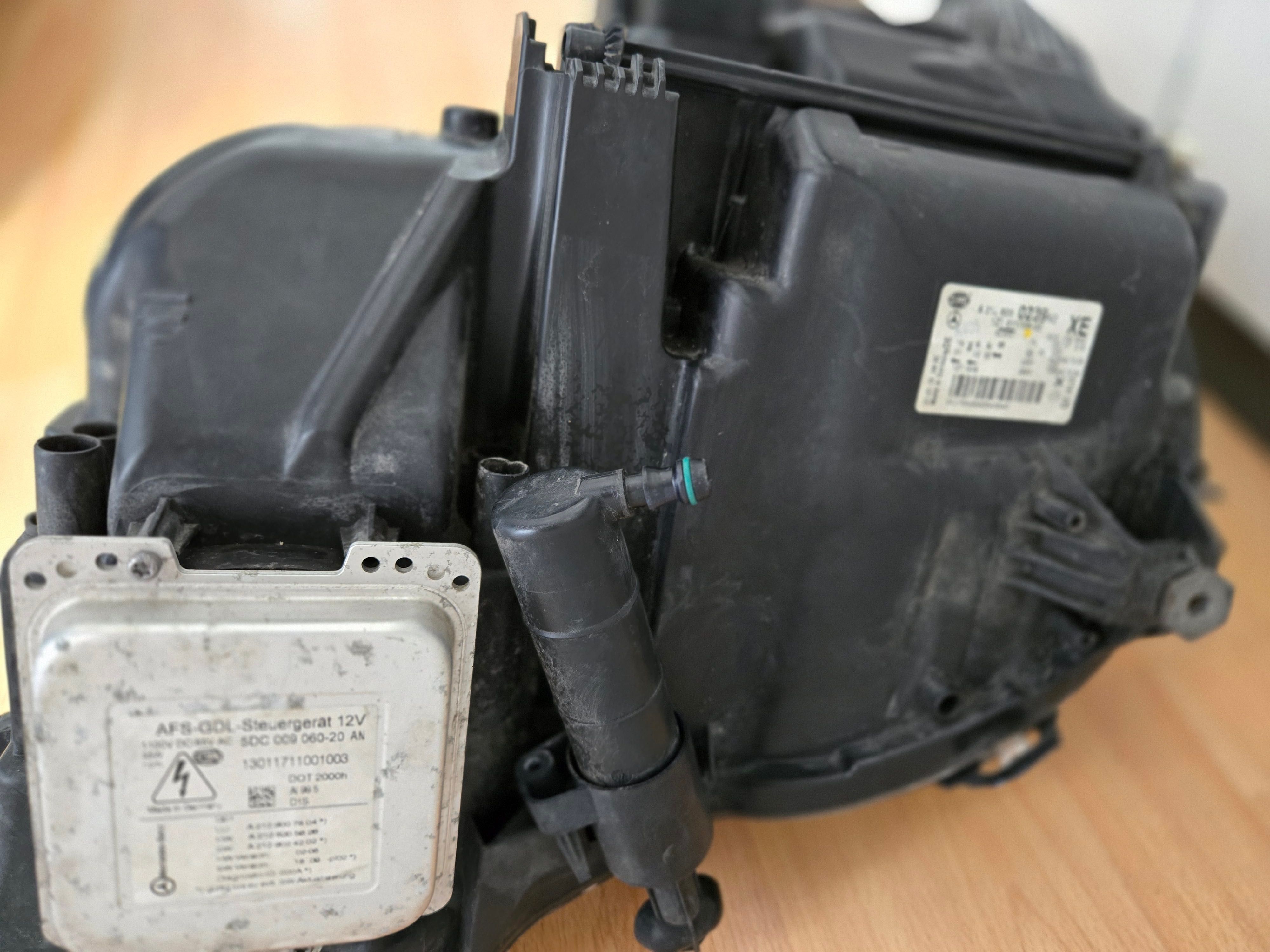 Фарове bi xenon за мерцедес w212