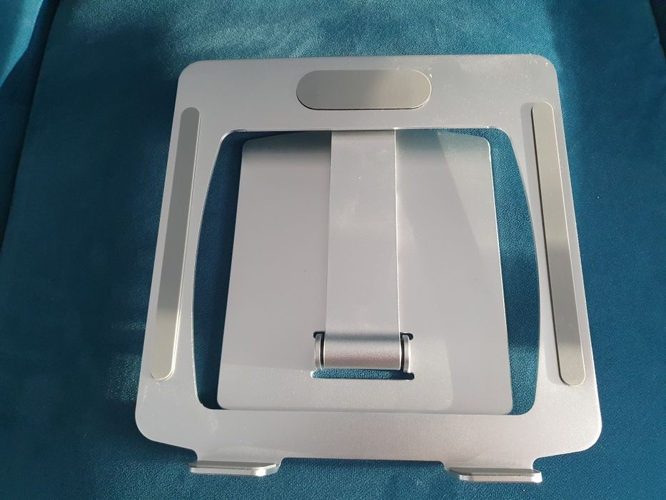 Suport/ Stand/ inaltator Laptop, din aluminiu
