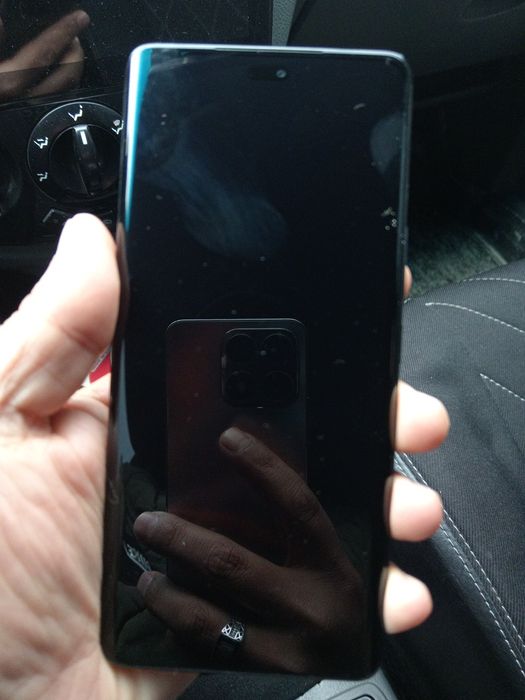 Продаётся HONOR X9c  c гарантией