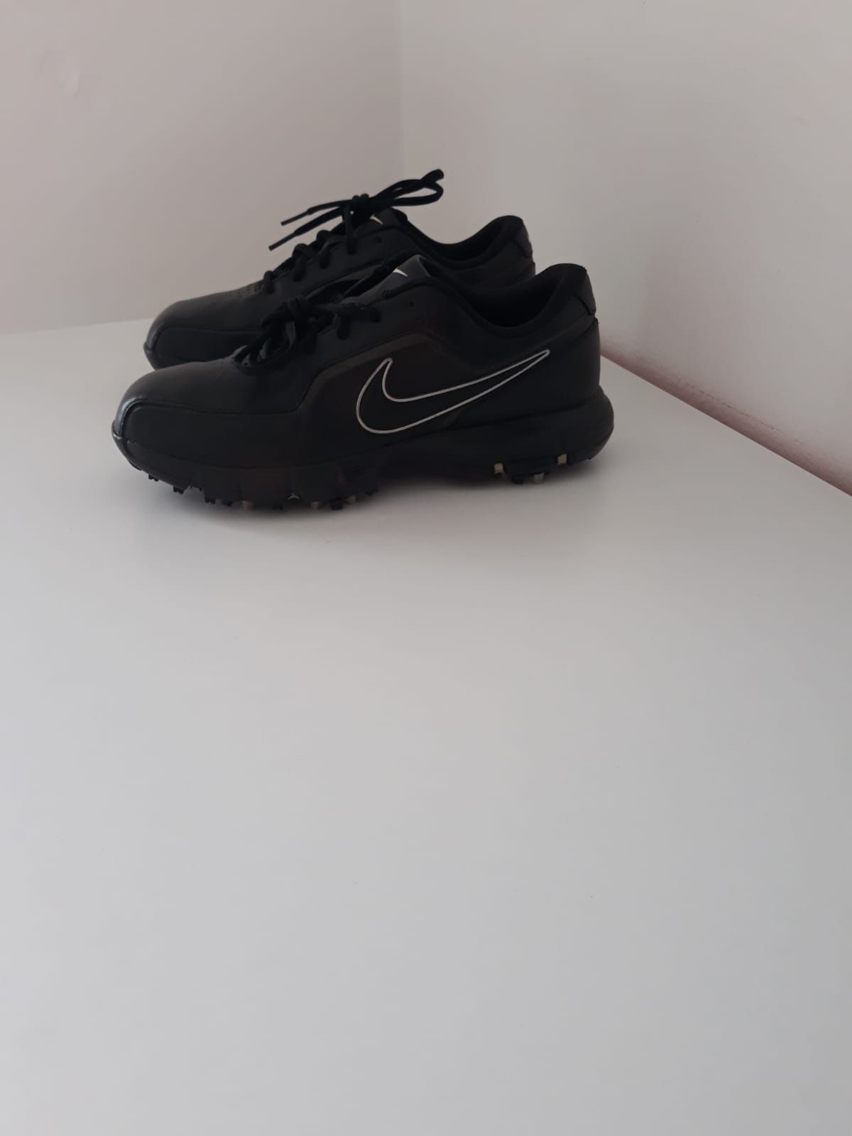 Nike golf piele naturala