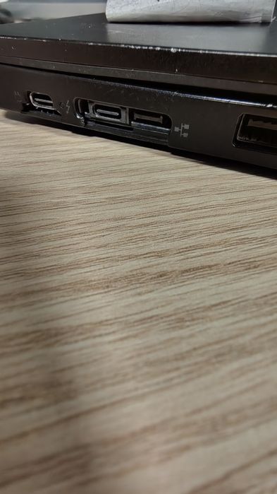 Lenovo Thinkpad L13 i5-11th gen 8gb Ram