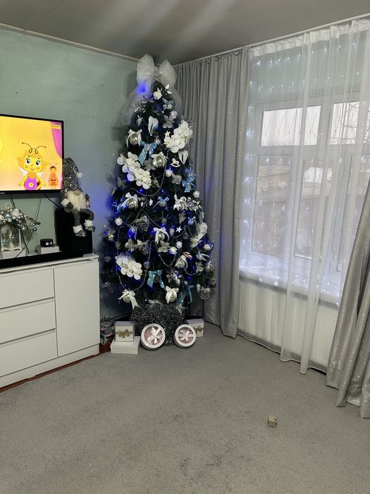 Продается новогодняя елка