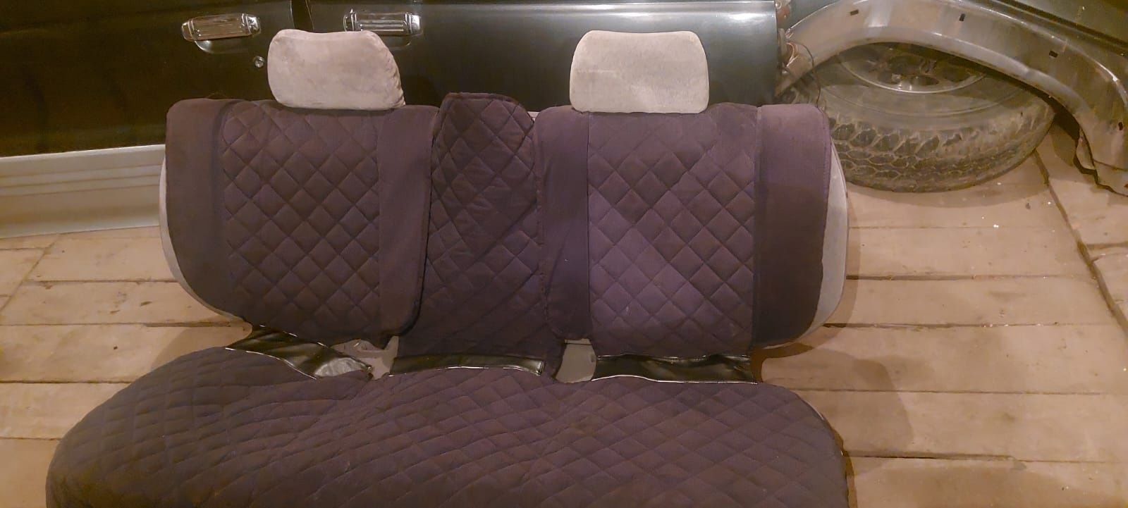 Продам комплект сидений от митсубиси паджеро 2
