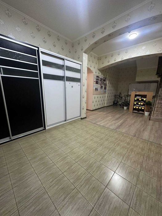 Срочно Дом ор-р Глинка 8 роддом ул Нукусская Под Коммерцию