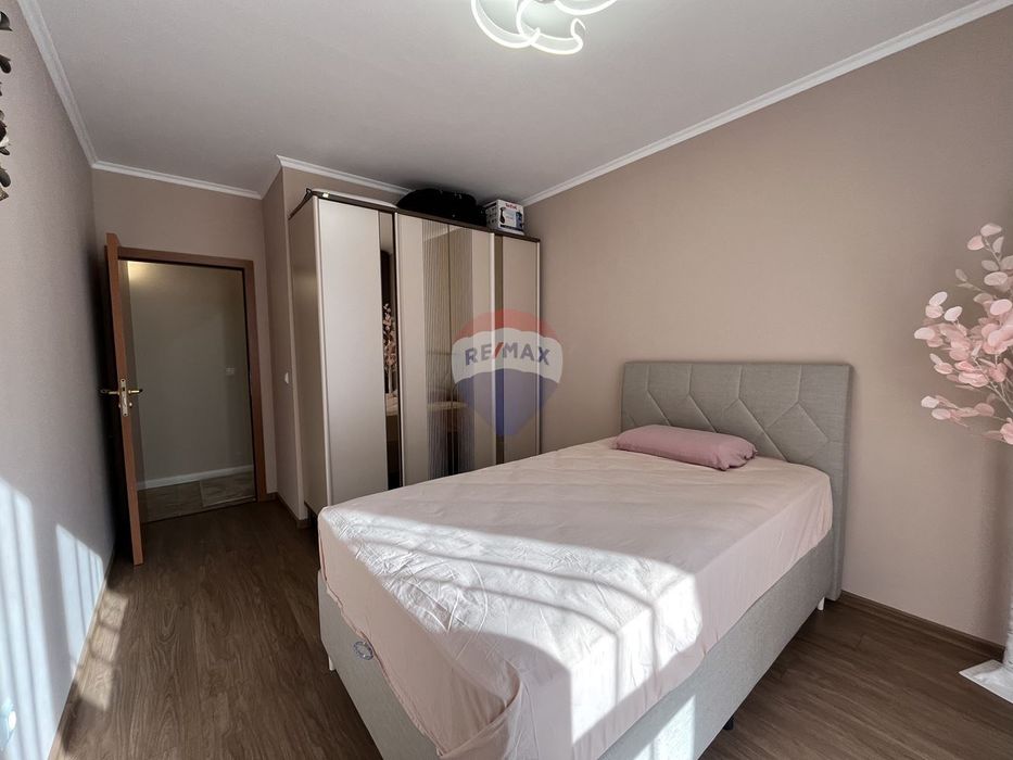 Продава се Тристаен апартамент в к.к. Златни пясъци - 98 кв.м за 1725 €/кв.м - Снимка #9