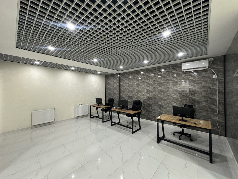 Аренда евро офис с мебелью на ул.Нурафшон ор: Dilshod shashlik