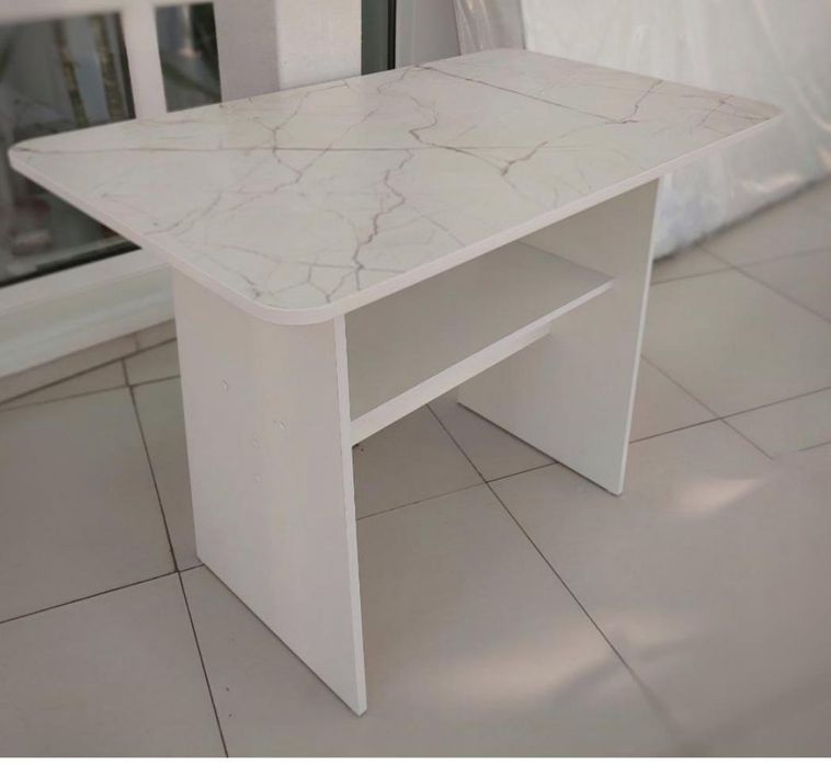 Стол кухонный 14 000 тг.