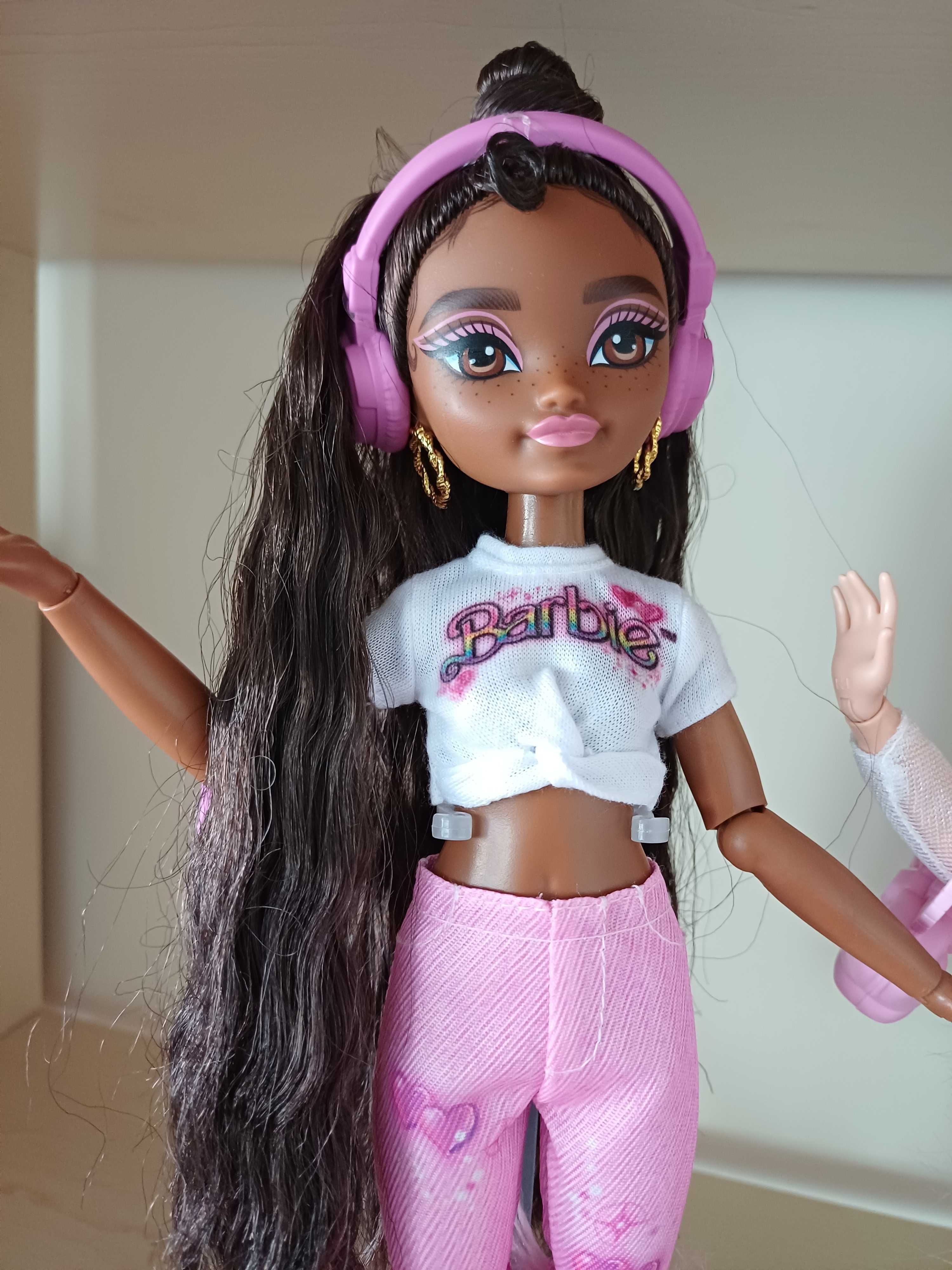 Кукли Барби Barbie Dream Besties Malibu и Brooklyn + ролери аксесоари
