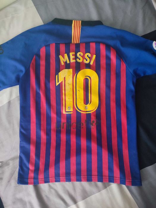 messi 2018/2019 jersey putin sters,fara rupturi,nu stiu marimea exacta