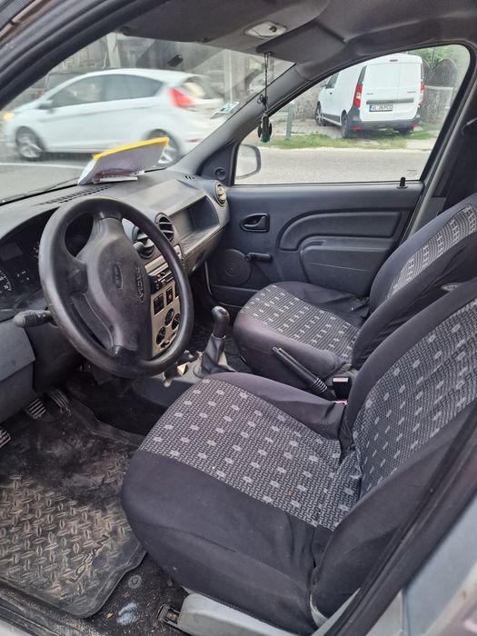 LOGAN VAN 2007 .km reali