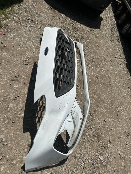 Предна броня за Ford Focus ST 2022