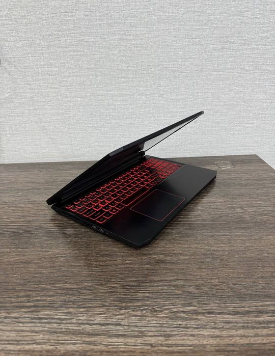 Срочно  Acer Nitro-5 intel Core i5 RTX3050ti 8-Ядер 15.6 IPS