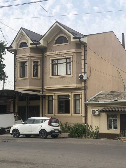 Дом Айзербарджанский 4х-комнатная 2-этажный со асеми удобствами