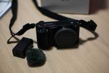 Фотоапарат за Влогинг Sony ZV-E10