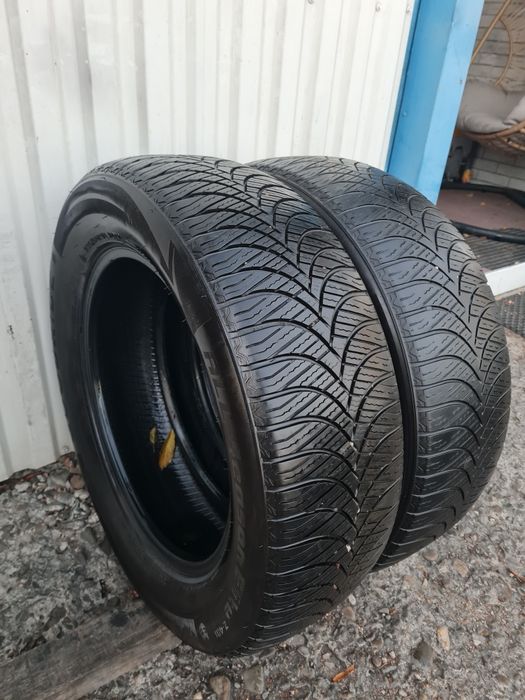 2 Anvelope de iarna*235/60R18*Nokian LICHIDARE STOC*75 Lei Buc*