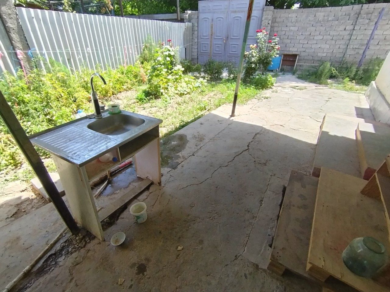 Чирчик ш. Троицк 2 сотих 4х ховли (Отопления канализация бор)
