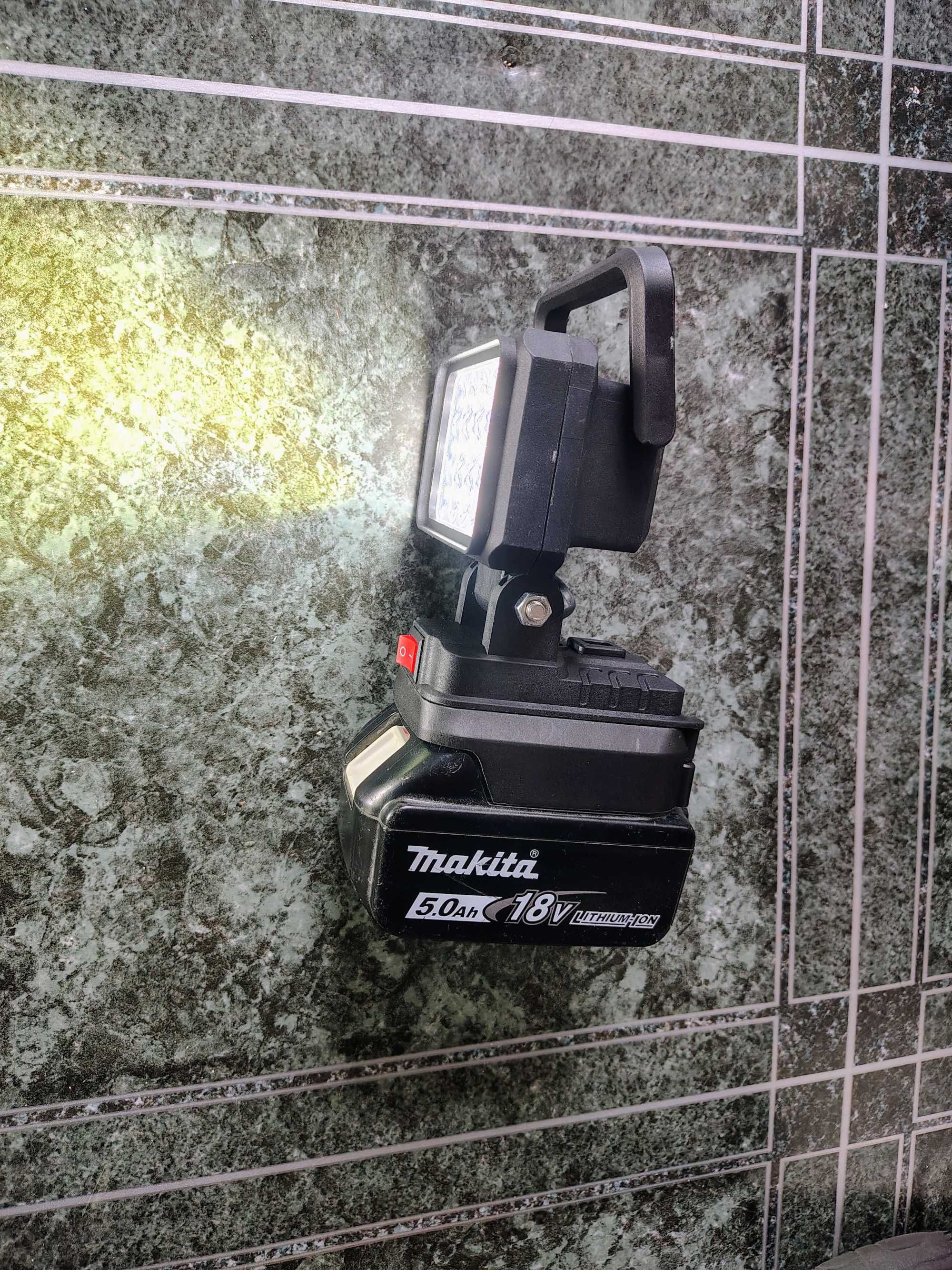 LED прожектор фенер за батерия Bosch,Makita,Dewalt 18v