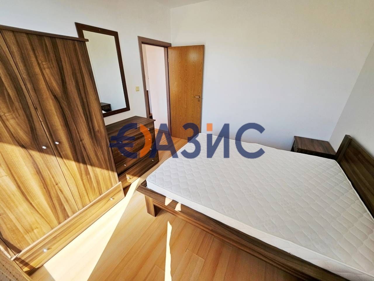 Продава се Тристаен апартамент в к.к. Слънчев бряг - 80 кв.м за 712 €/кв.м - Снимка #6