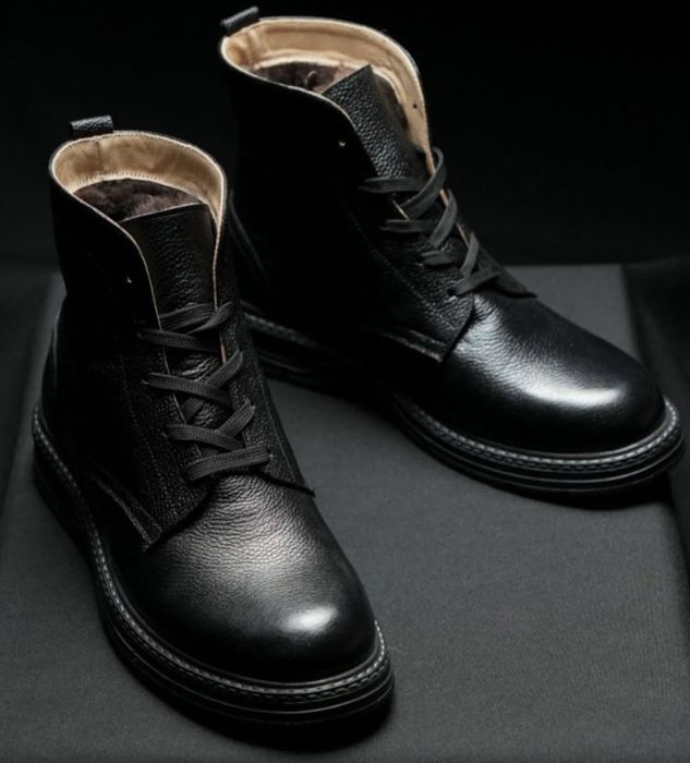 Здравствуйте продам новый зимний обувь