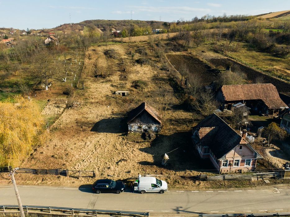 Teren intravilan – 3.792 mp, Bădeni (Moldovenești), jud. Cluj