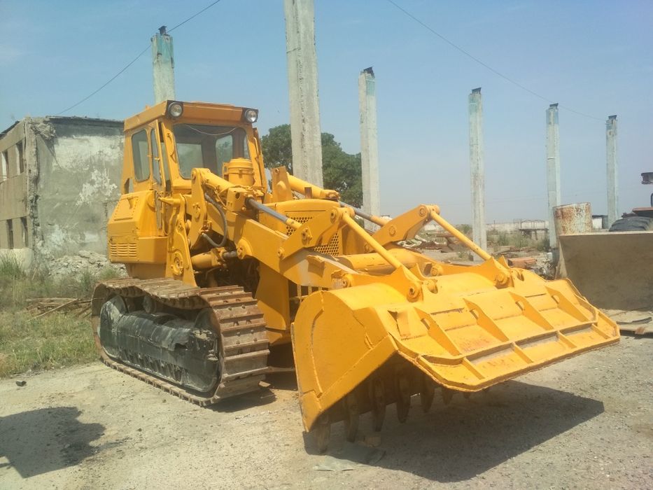 Погрузчик гусеничный