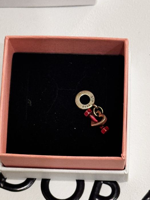 Pandora талисман Пандора