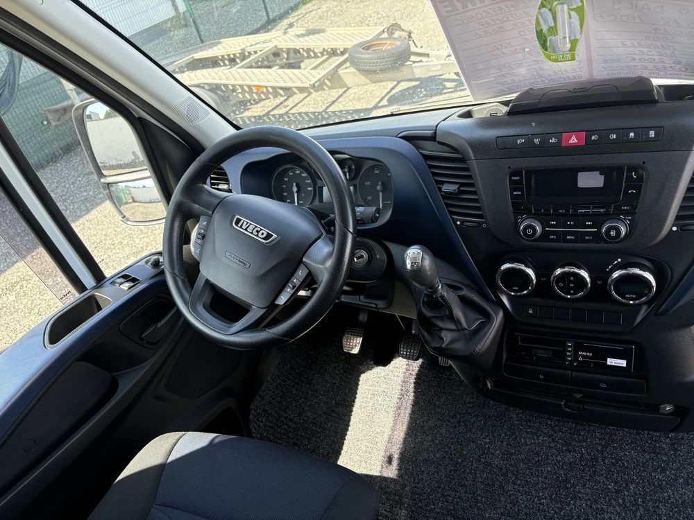 Autoplatforma iveco daily 2019